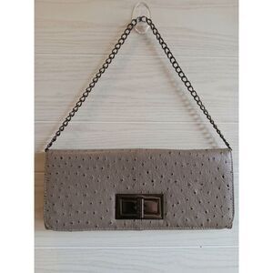 Poppie Jones Vegan Leather Clutch Purse Chain Handle Textured  Tan Leather